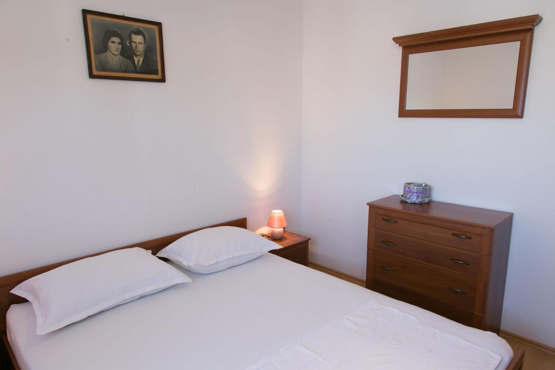 Apartments Ivica - 150M From Sea Трогір Екстер'єр фото