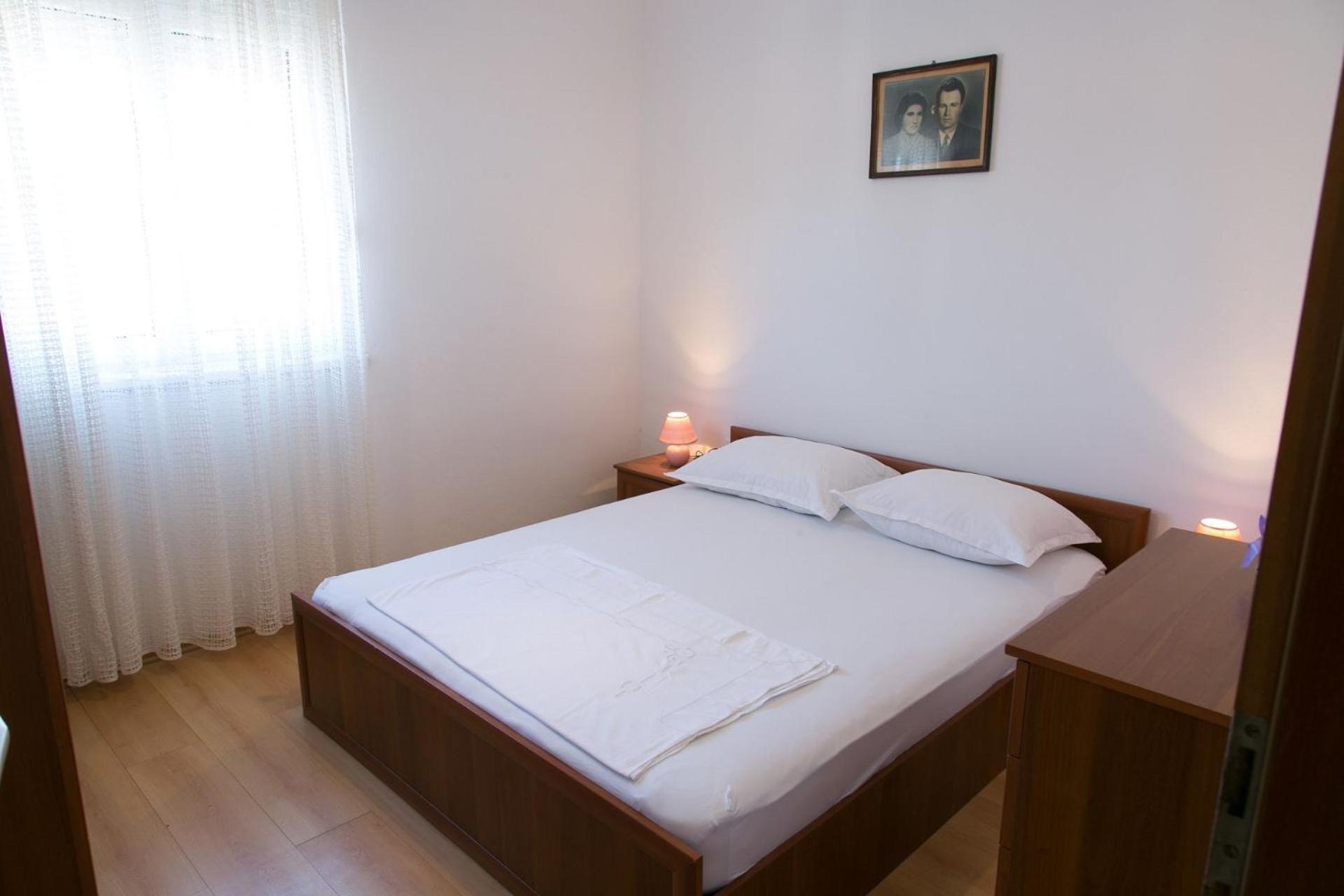 Apartments Ivica - 150M From Sea Трогір Екстер'єр фото
