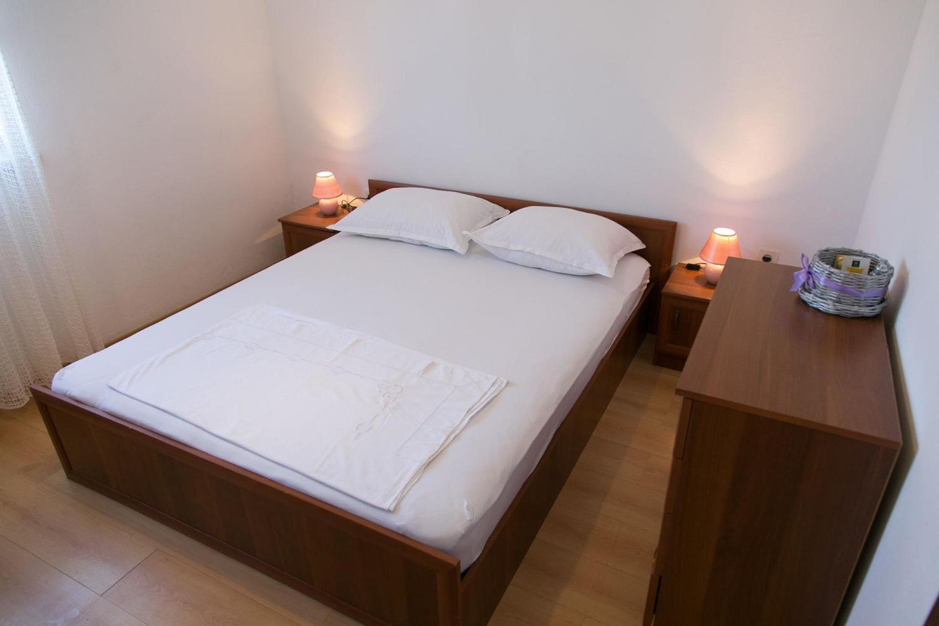 Apartments Ivica - 150M From Sea Трогір Екстер'єр фото