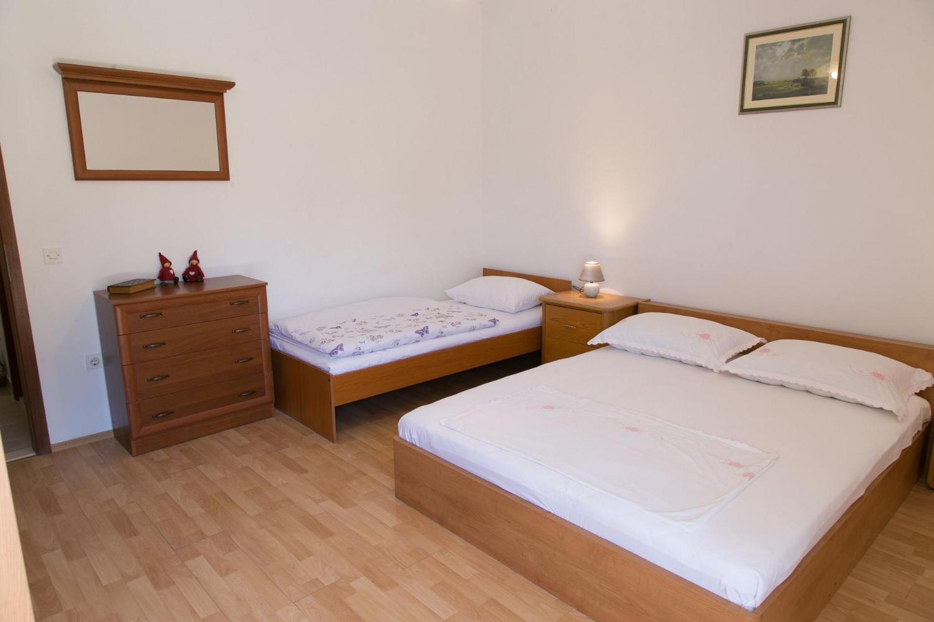 Apartments Ivica - 150M From Sea Трогір Екстер'єр фото
